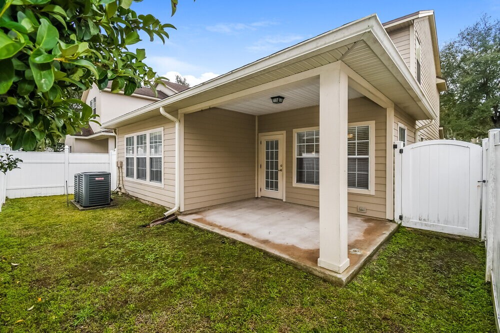 Building Photo - 6199 Whitsbury Ct