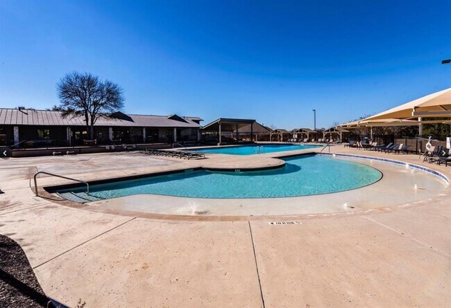 Building Photo - 4315 Hood Park Dr