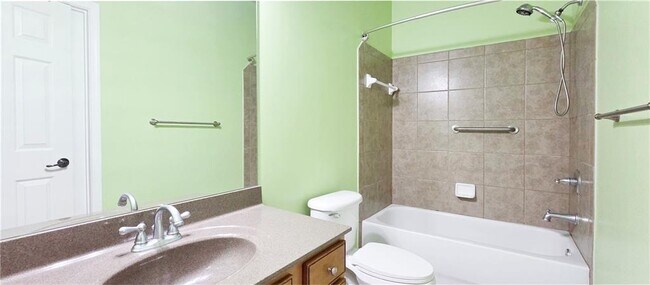 Building Photo - 2850 Millwater Crossing NE