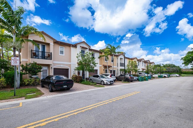 Building Photo - 7651 NW 88th Terrace