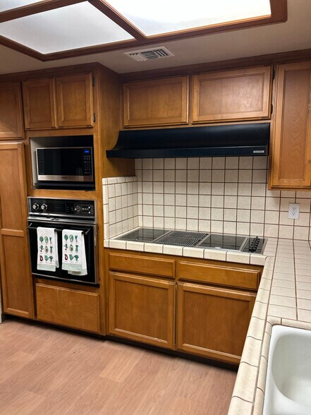 Building Photo - 5140 Caldera Ct