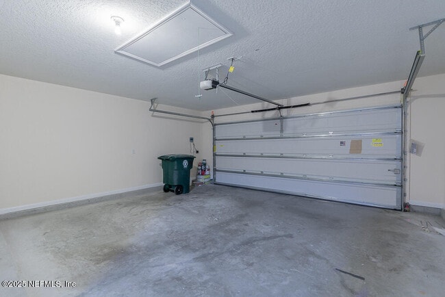 Building Photo - 2143 Chandlers Walk Ln