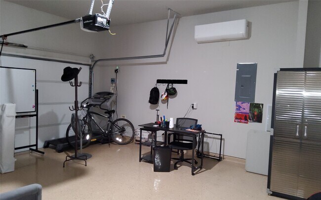 Building Photo - 24418 Hollow Gate Meadow Ct