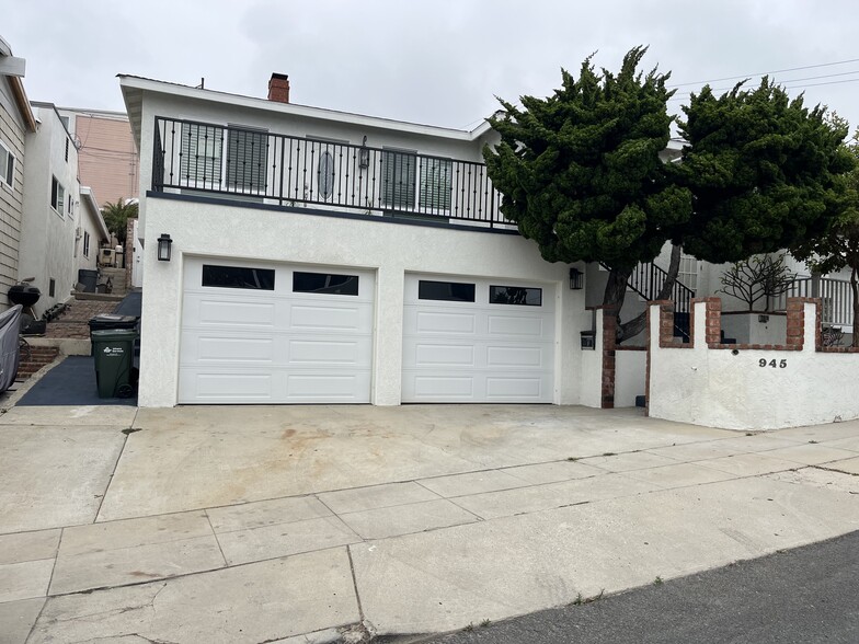 Primary Photo - 945 Montgomery Dr