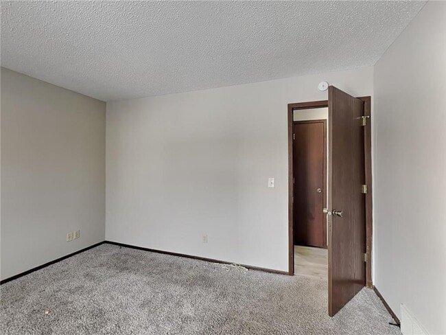 Building Photo - 3401 75th Ave N