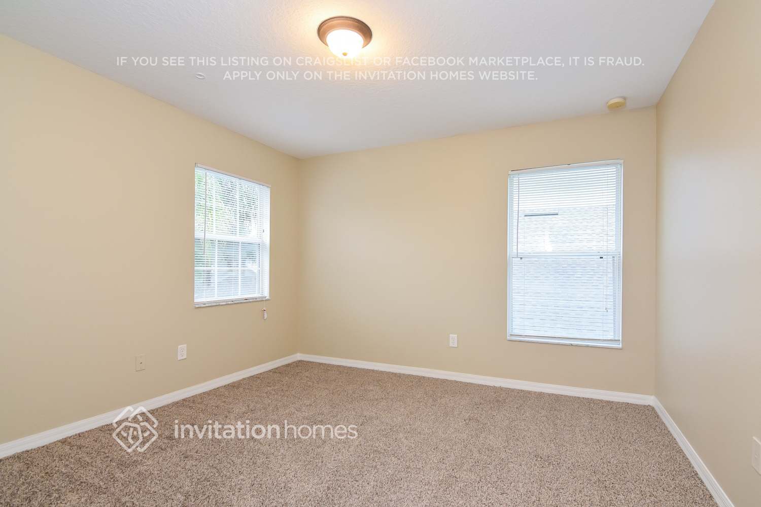 Building Photo - 3241 Grassglen Pl