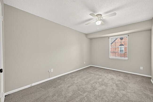 Building Photo - 14535 Misty Meadow Ln