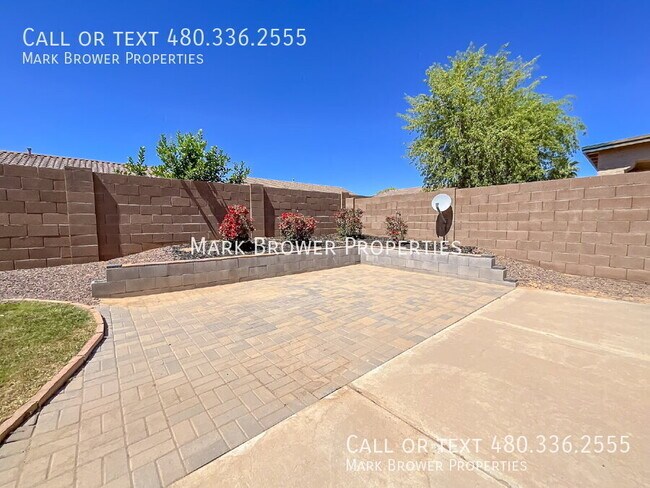 Building Photo - 11878 N 145th Ln