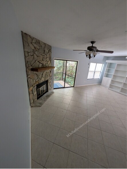 Building Photo - 5568 La Moya Ave