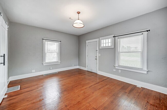 Building Photo - 5316 Markey Rd