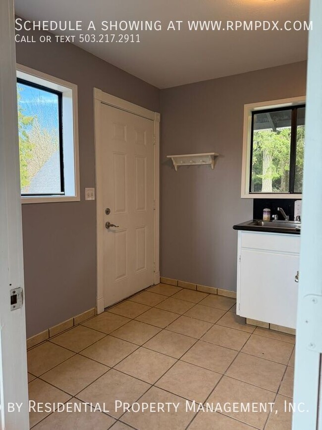 Building Photo - 16225 NW Rock Creek Rd