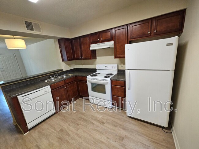 Building Photo - 345 Deckbar Avenue, D