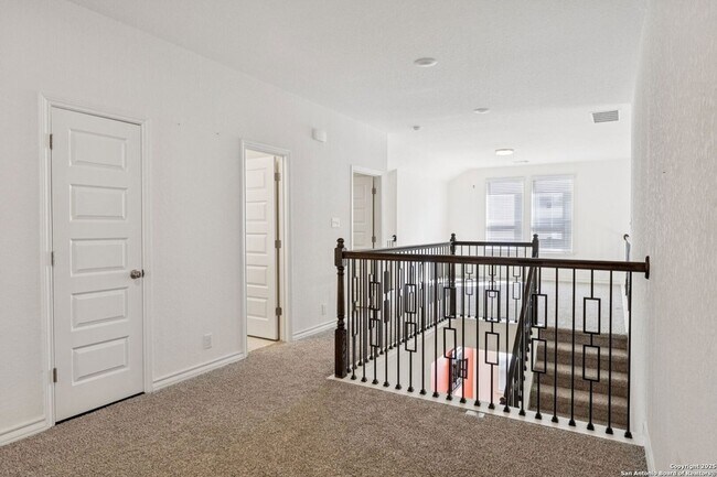Building Photo - 12142 Buckaroo Ranch