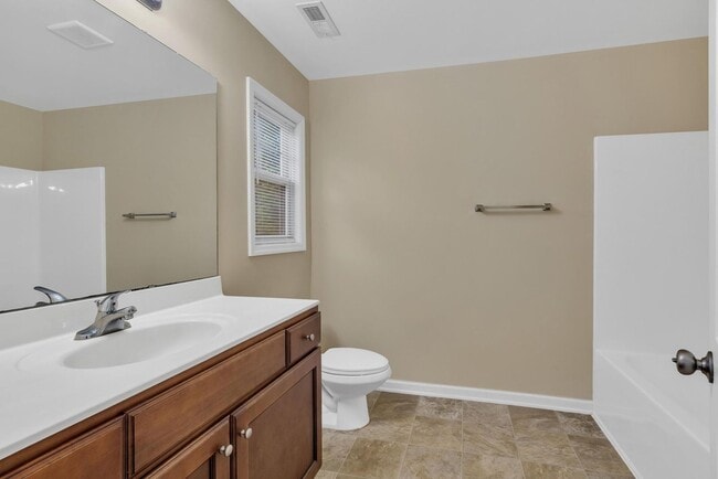 Building Photo - Welcome to Winstead Place!