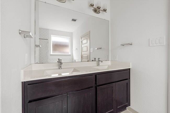 Building Photo - 29231 Red Rocks Pk Dr