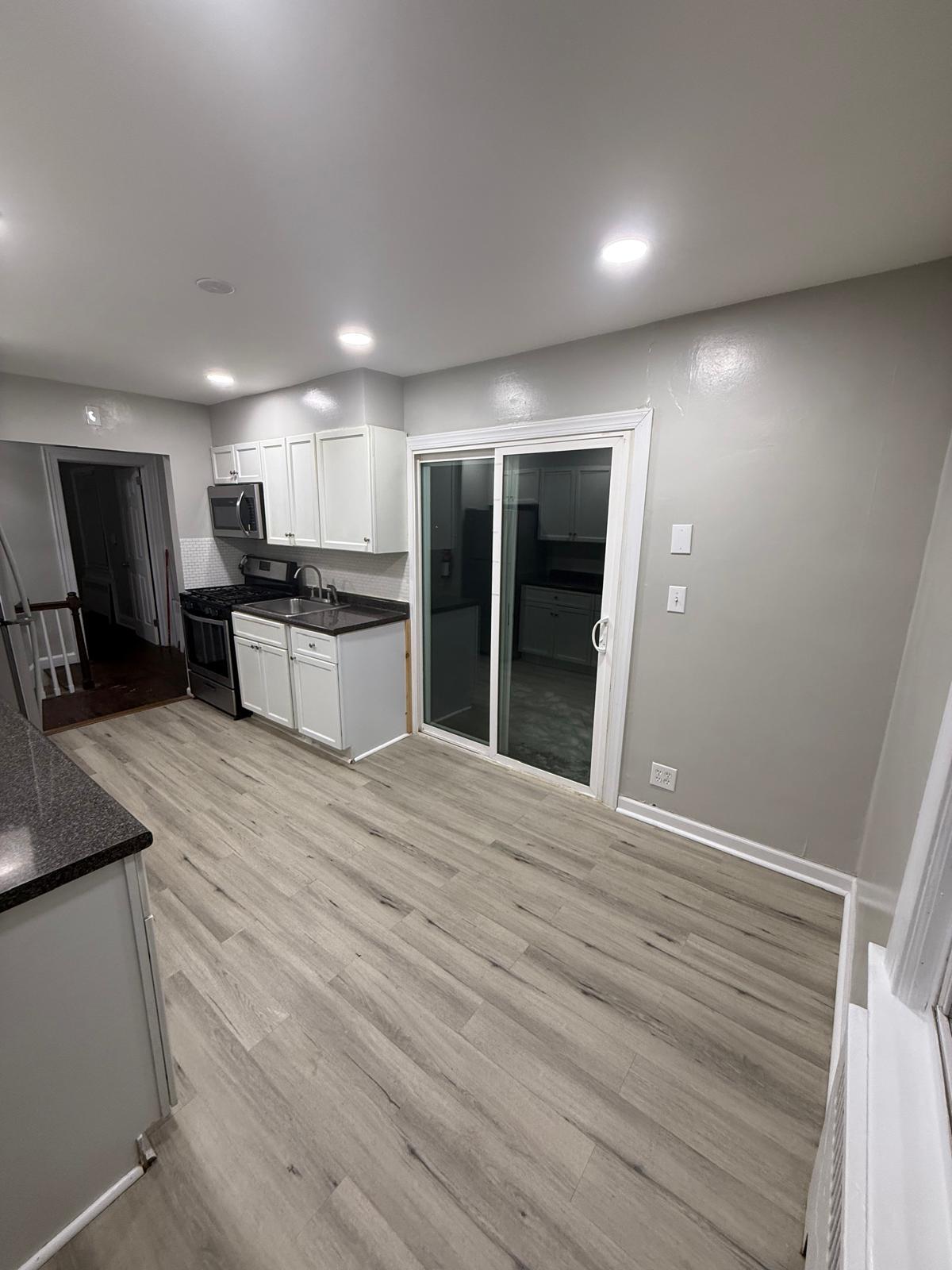 Building Photo - 1720 Burnet Ave