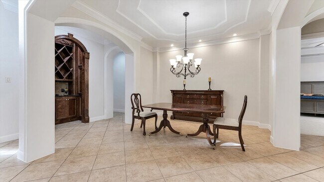 Building Photo - 3 N Fair Manor Cir