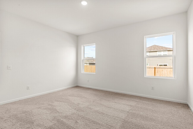 Building Photo - 927 Middlebury Farms