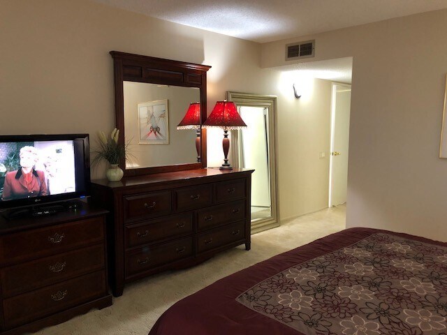 Building Photo - 45+ Active Adult Community  Seasonal Summer Rental Only.  Available starting May through October ...