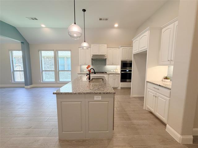 Building Photo - 6800 Frying Pan Dr