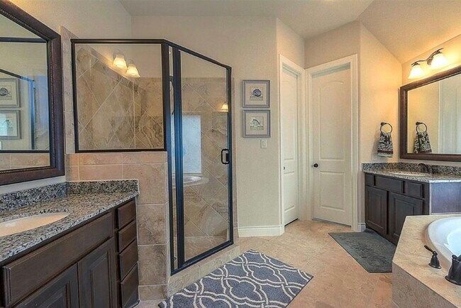 Building Photo - 2302 Falcon Brook Dr
