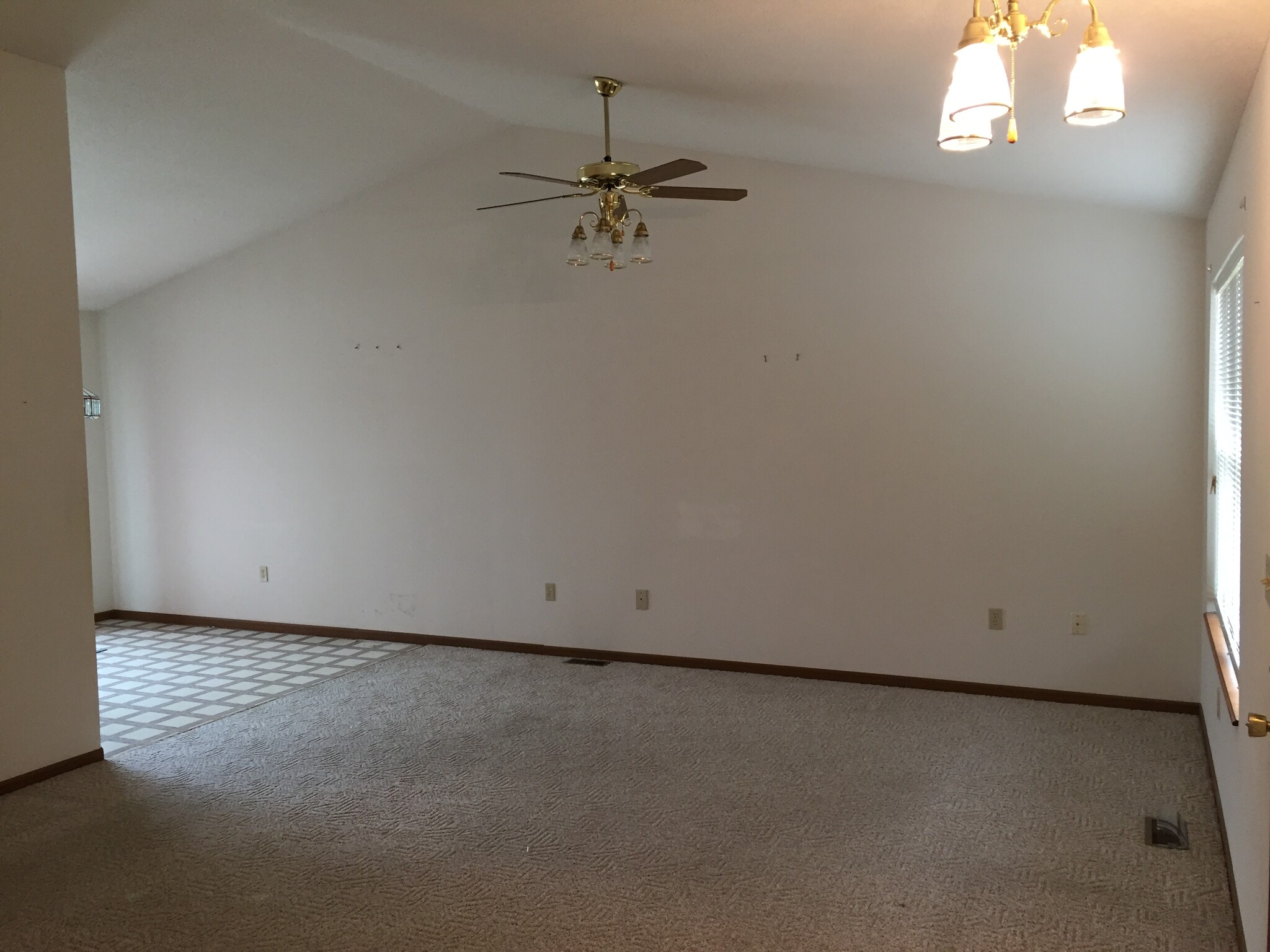 Building Photo - 116 Bayhill Blvd