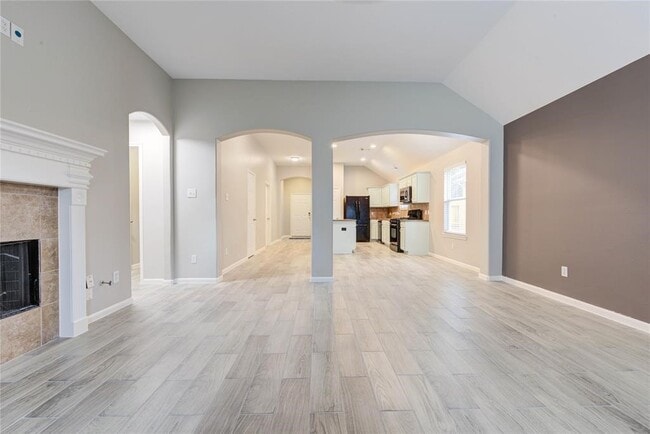 Building Photo - 21714 Mansfield Bluff Ln