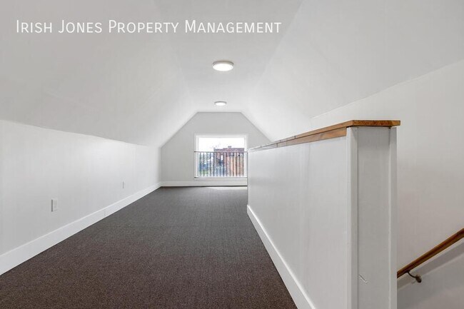 Building Photo - 308 Breckenridge St