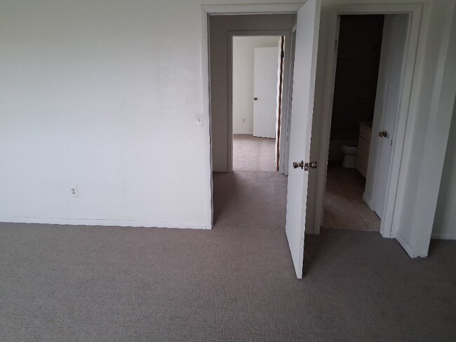 Building Photo - 16486 E 14th Pl