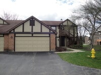 Building Photo - 357 Bloomfield Ln