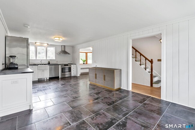 Building Photo - 444 Cherry Brook Rd