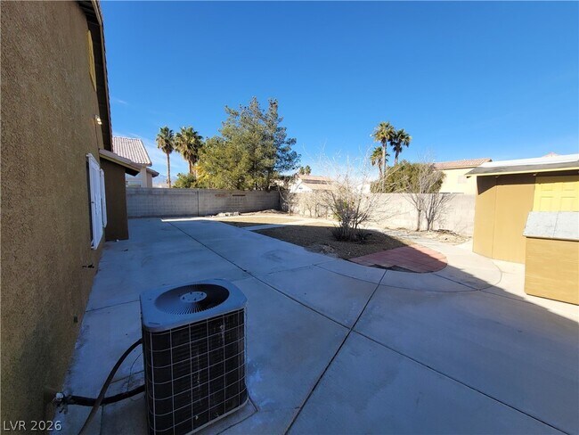 Building Photo - 4406 Cinema Ave