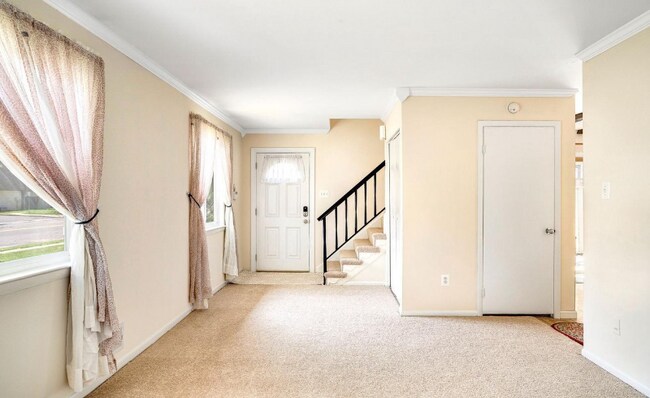 Primary Photo - 7909 Sausalito Pl