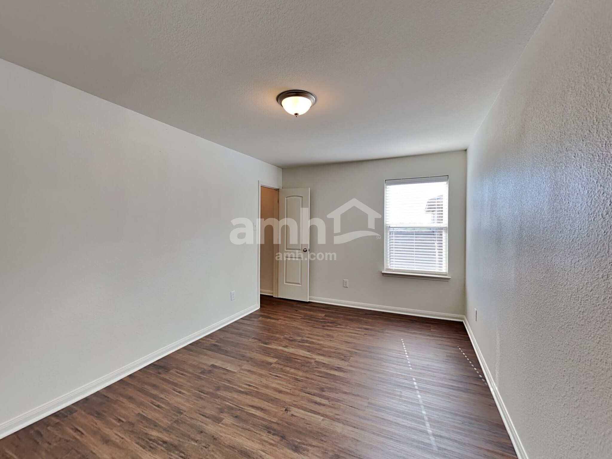 Building Photo - 8920 Blackhaw St