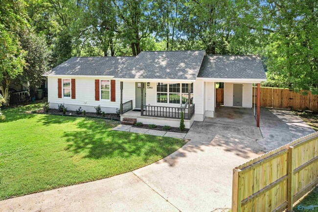 Building Photo - 12002 Country Ln Dr