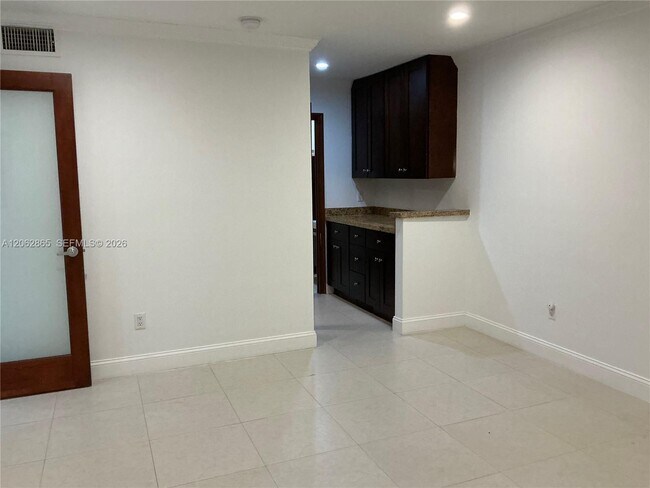 Building Photo - 8559 SW 115th Pl