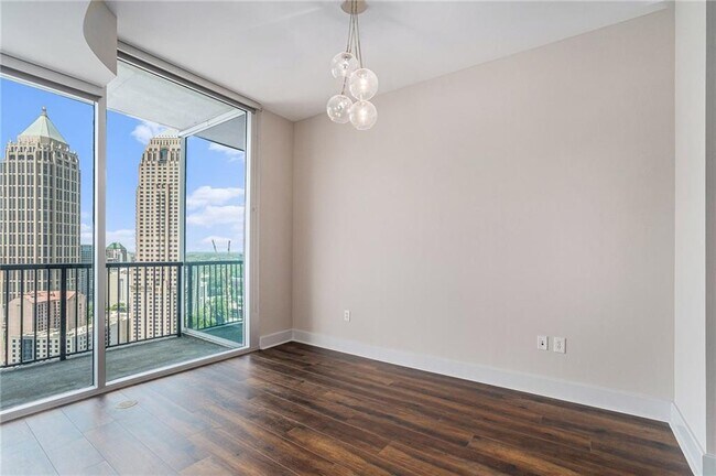 Building Photo - 1080 Peachtree St NE