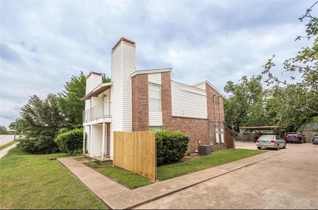 Building Photo - 6828 Brentwood Stair Rd