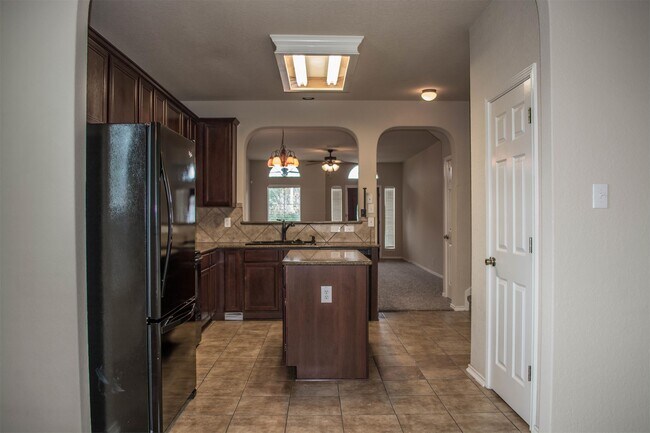 Building Photo - 520 Marlin Cir