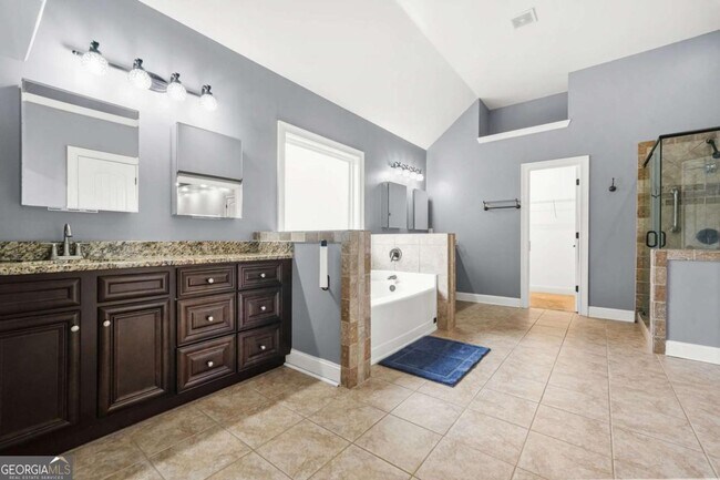 Building Photo - 149 Clubhouse Crossing