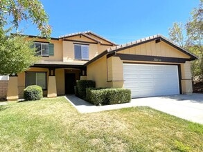 Building Photo - 38645 Annette Ave