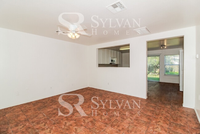 Building Photo - At Last, This Is What You Have Been Searching For!