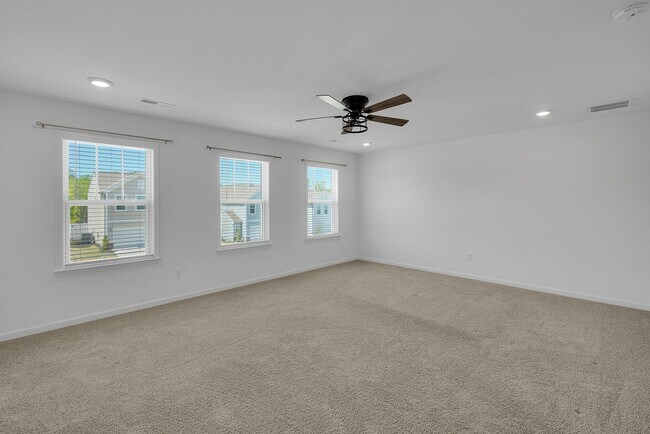 Building Photo - 1224 Maxwell Ct