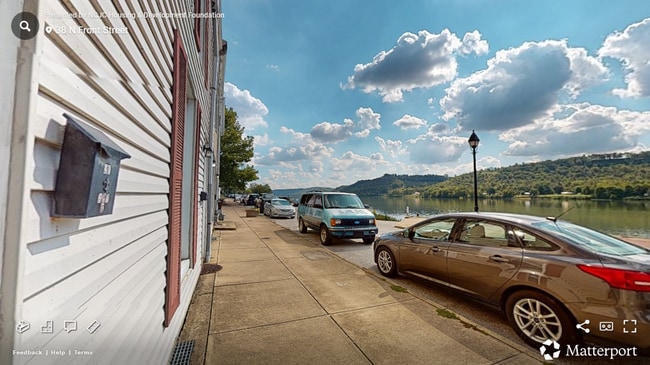 Building Photo - 36-38 N Front St