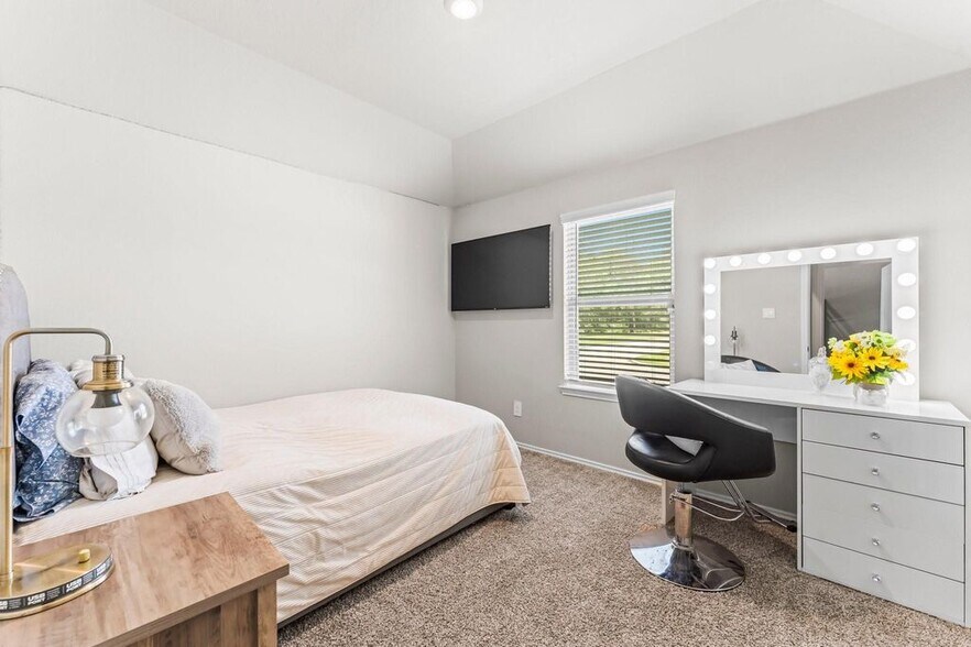 Building Photo - 3525 Pearl Mill Ln