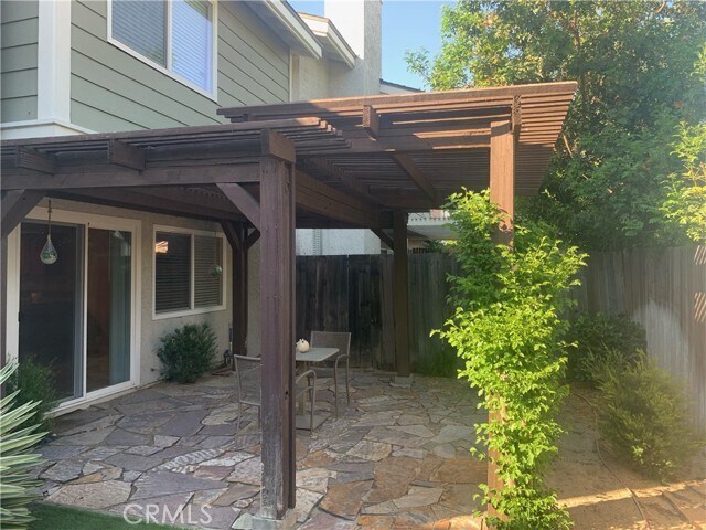 Building Photo - 3728 Live Oak Dr