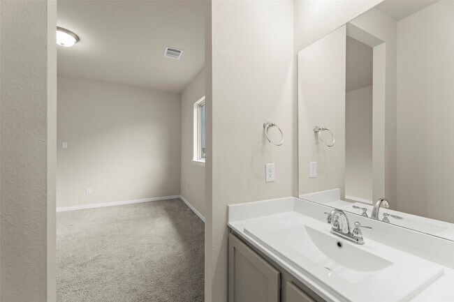 Building Photo - 6322 Cambrai Wood Ln