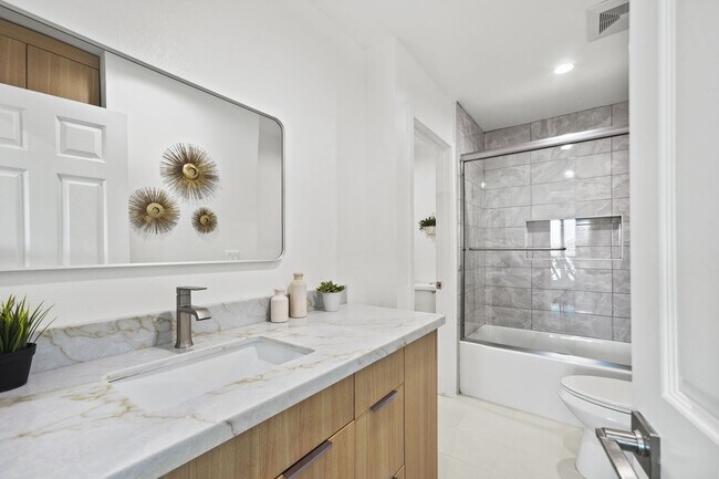 Building Photo - Showing Times: to schedule a viewing, please contact us