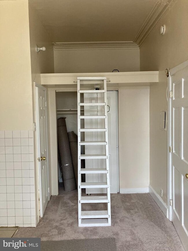 Building Photo - 408 N 32nd St