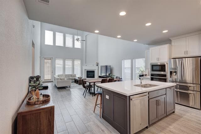 Building Photo - 830 Knoxbridge Rd